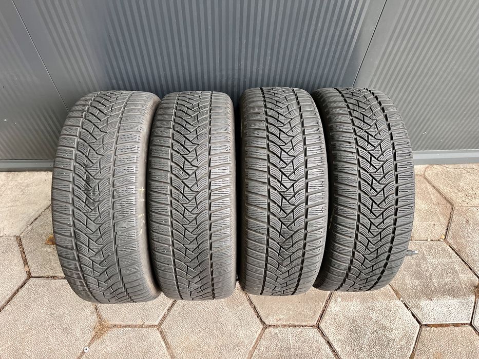 Зимни гуми Dunlop 225/50/17