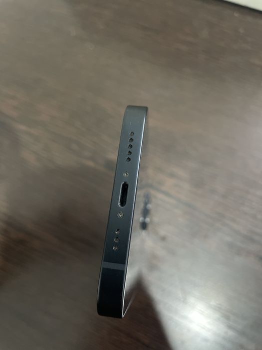 iPhone 13 128gb новый почти, торга нет