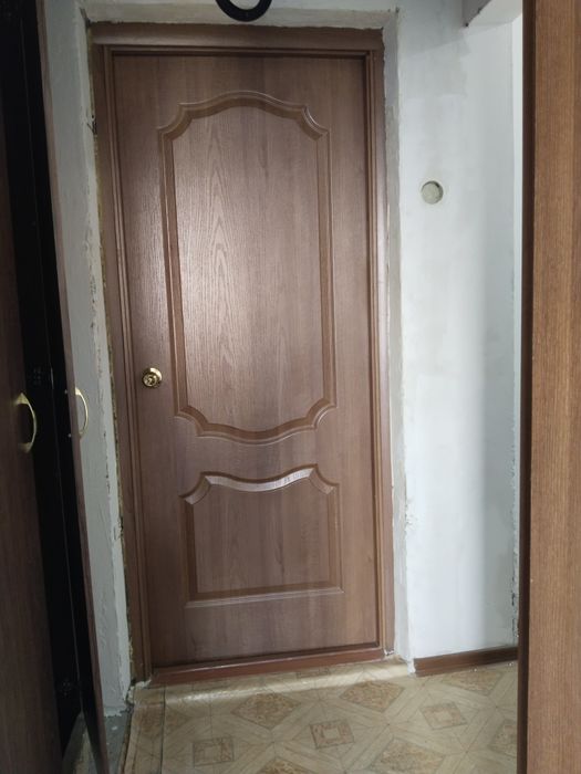 Продам межкомнатные двери