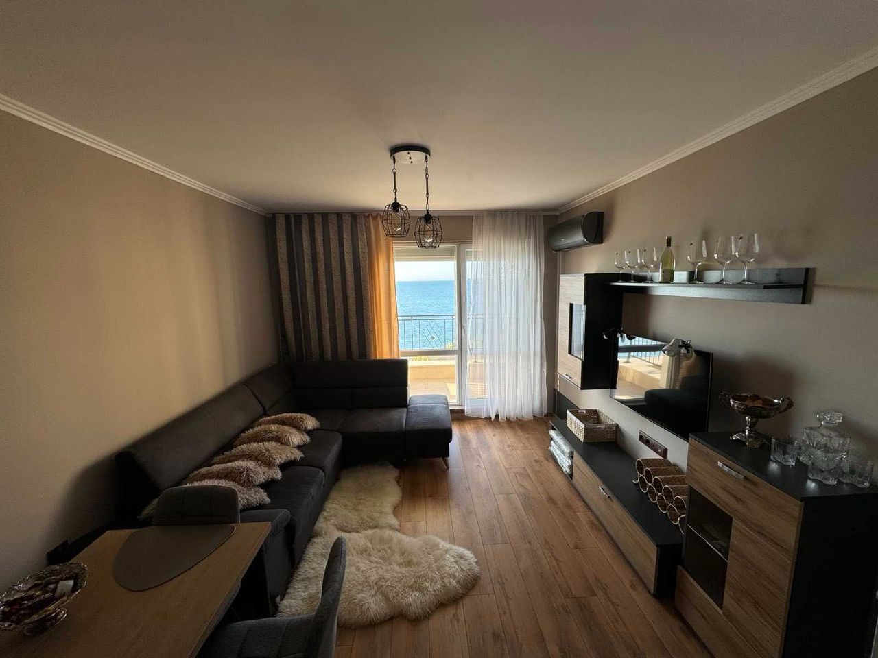 Продава се Двустаен апартамент в Свети Влас - 65 кв.м за 2385 €/кв.м - Снимка #3