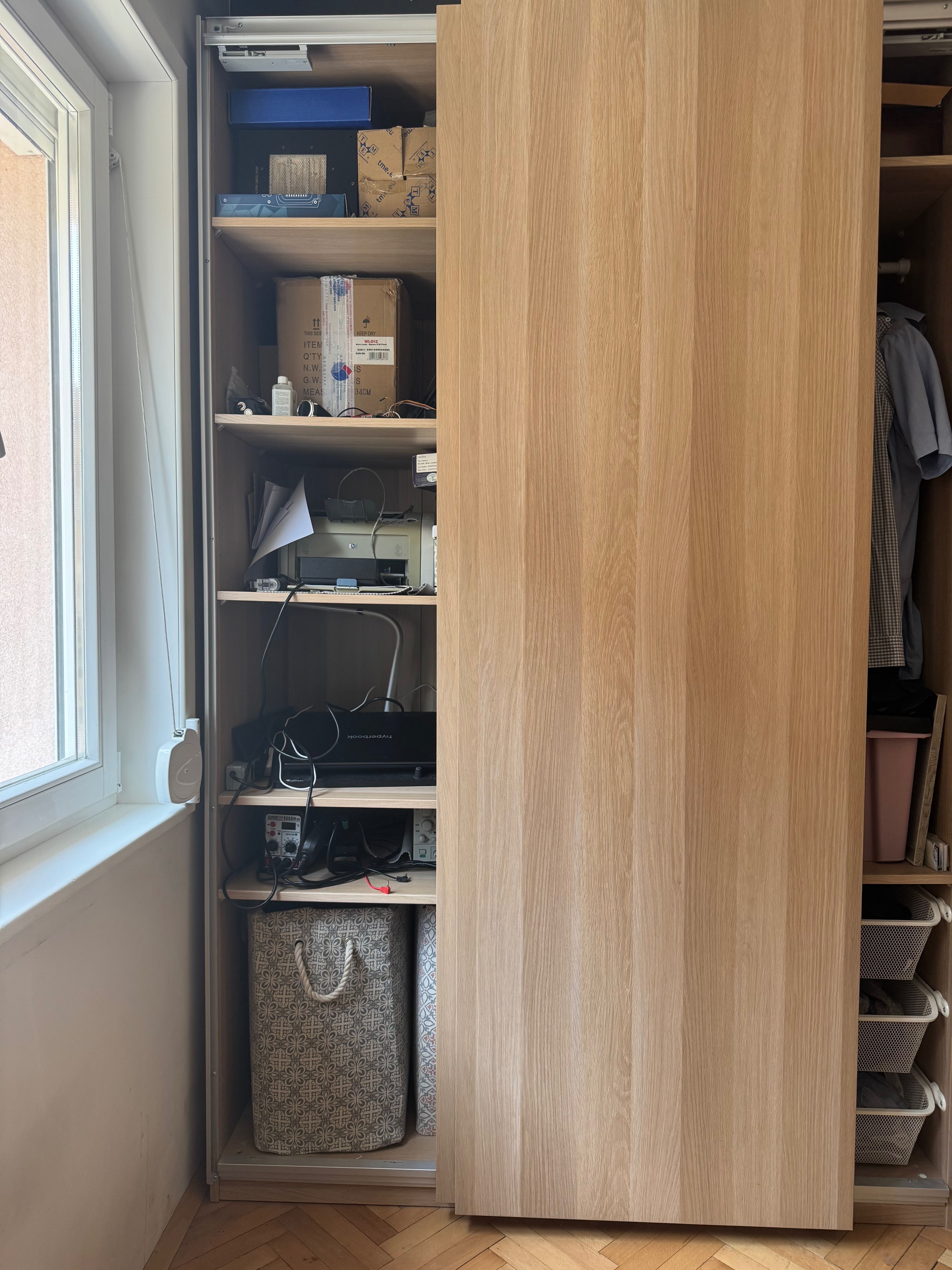 Гардероб с плъзгащи врати IKEA