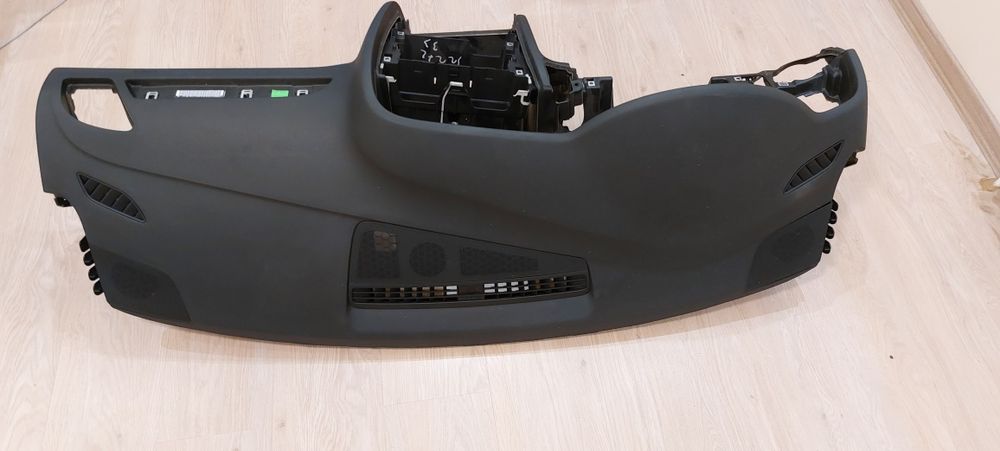 Audi A4 B8.5 Арматурно табло