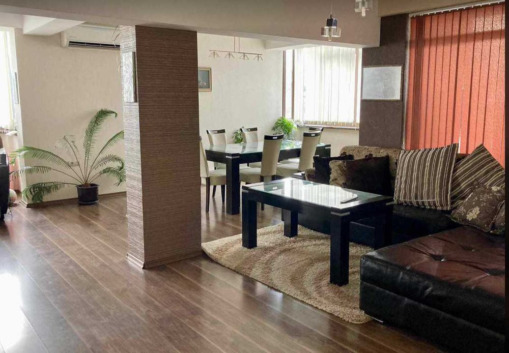 Многостаен обзаведен тухлен апартамент Аспарухово-Касабова