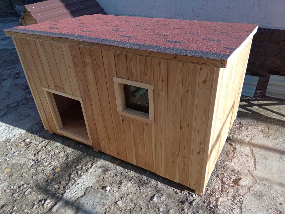 Будка для собаки с тамбуром утепленная