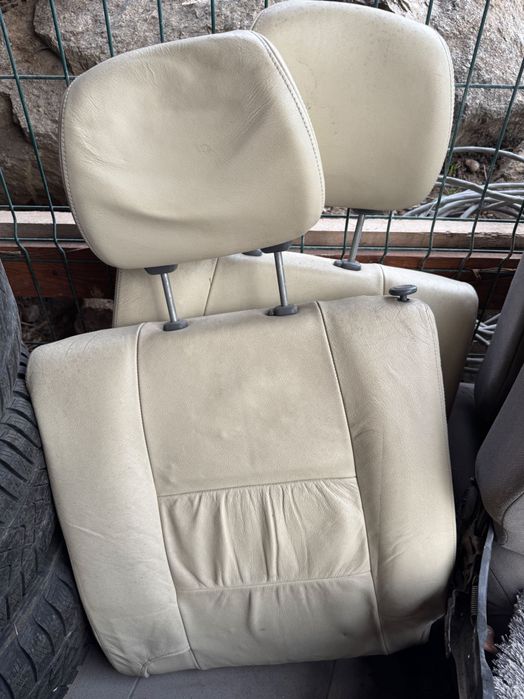 Vând Suzuki Grand Vitara, motor 2.0 benzină,