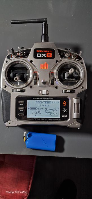 Radiocomanda spectrum dx8