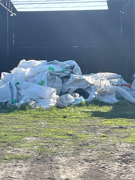 Debarasez ridic moloz SI deseuri