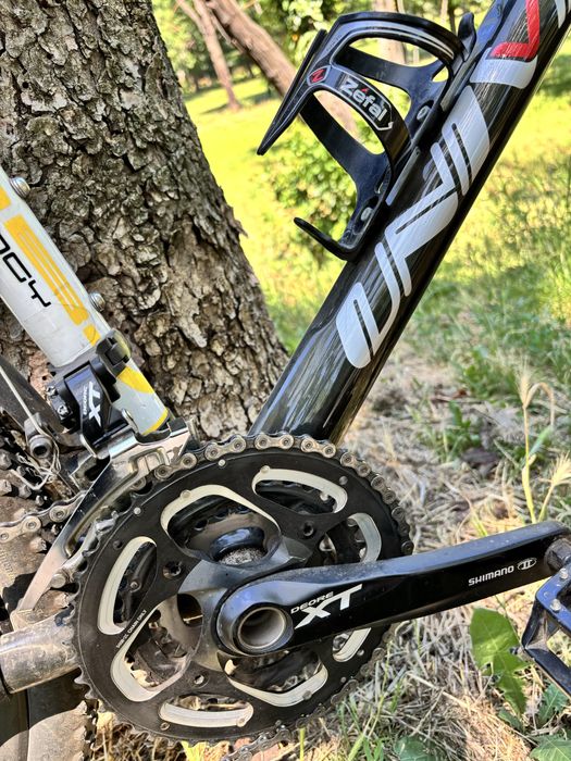 Bicicleta gravel full carbon