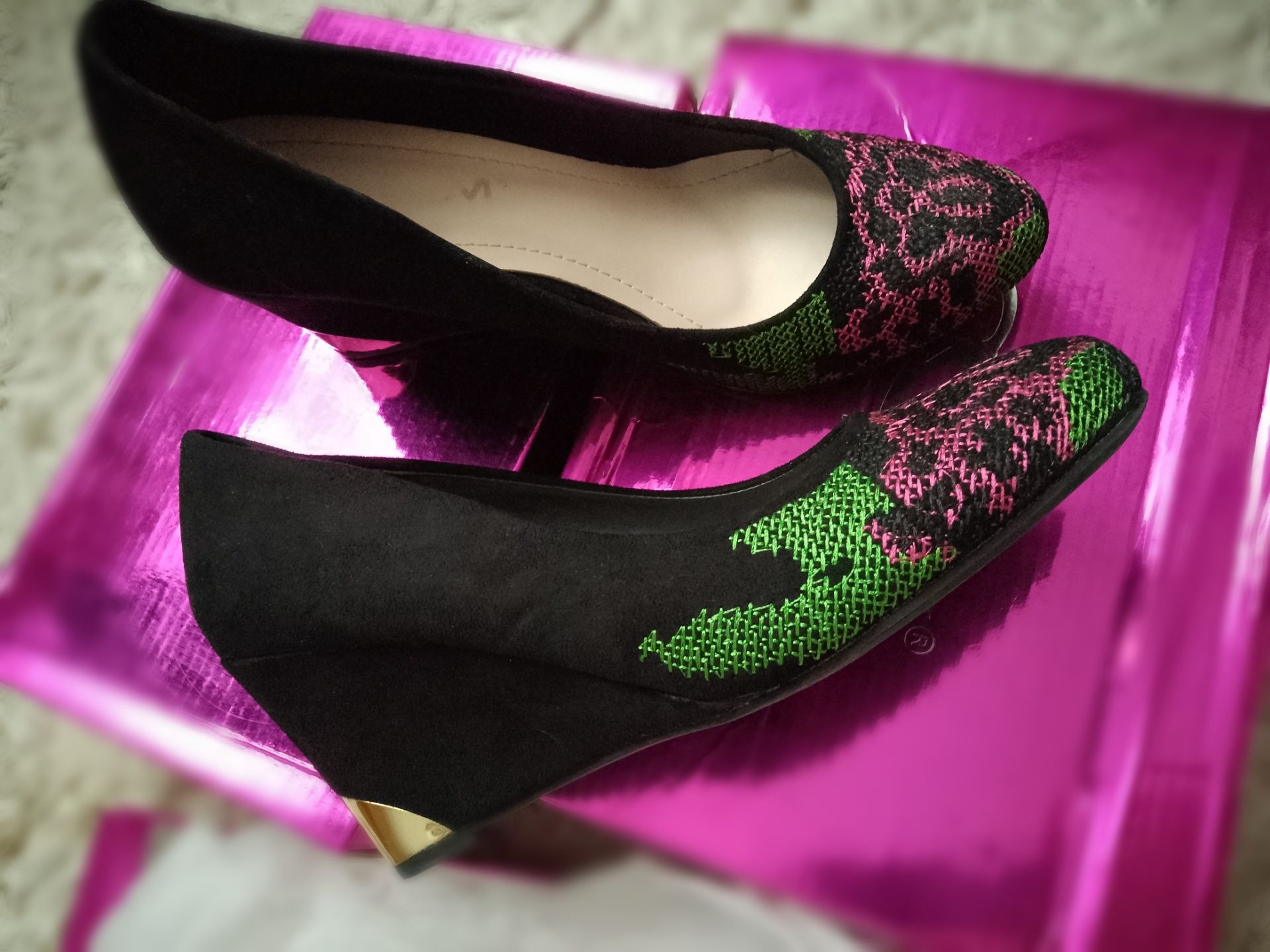 Pantofi Black Glamour