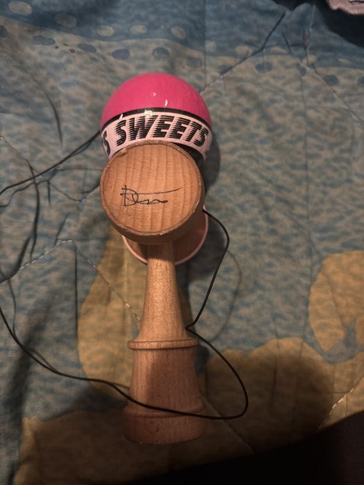 Kendama sweets starter semnata de XREMUS ( am dovada)