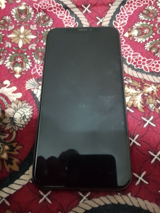 Iphone xs radnoy xolatda