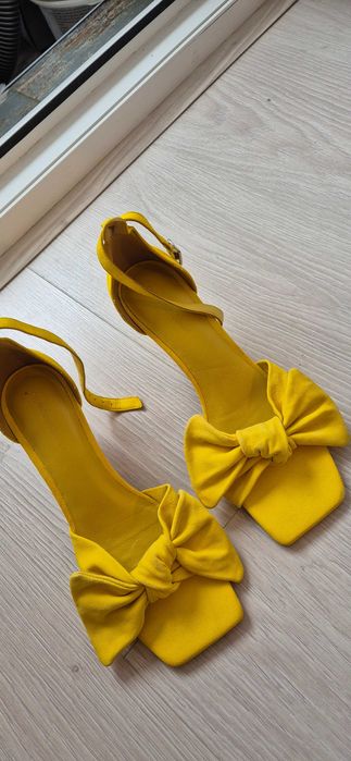 Sandale piele intoarsa