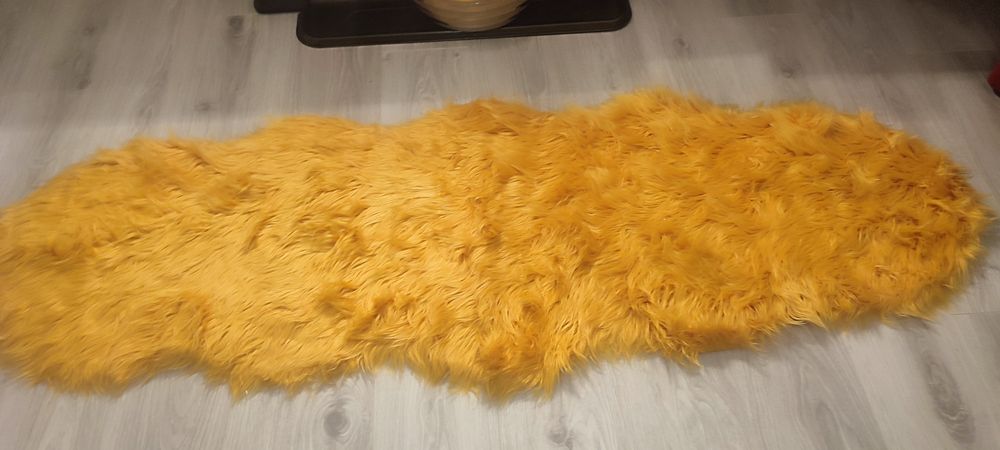 Blanita aurie, nefolosita, cu eticheta,Ambia- Germania, model rar