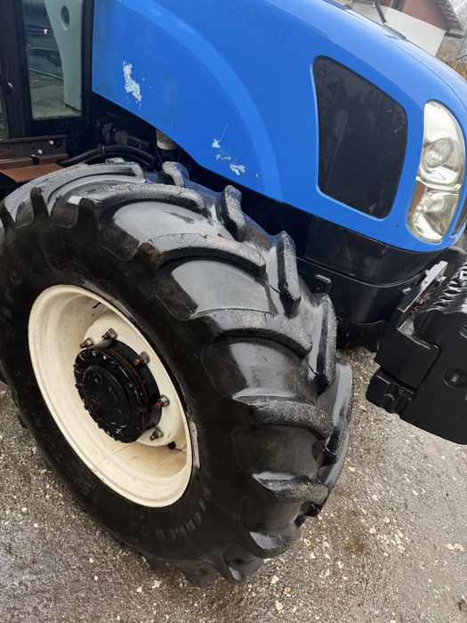 New Holland T5060 2012