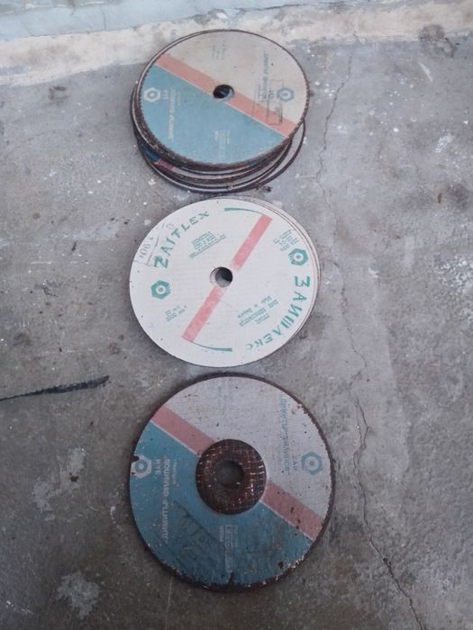 Дискове за ъглошлайф-2лв