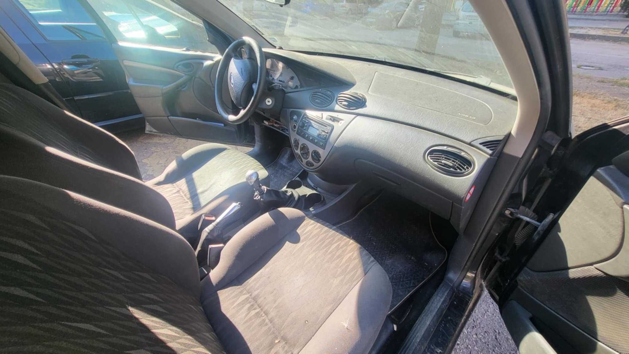 Ford Focus 2003 черен