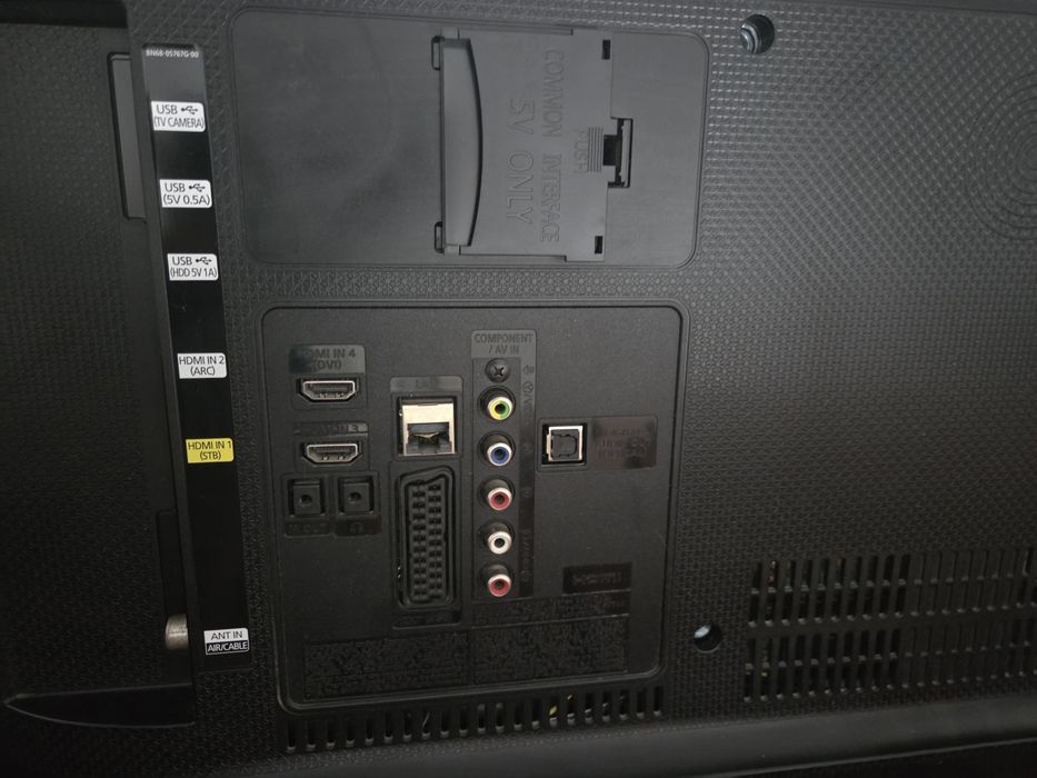 Televizor smart LED 3D Samsung 80 cm diagonala