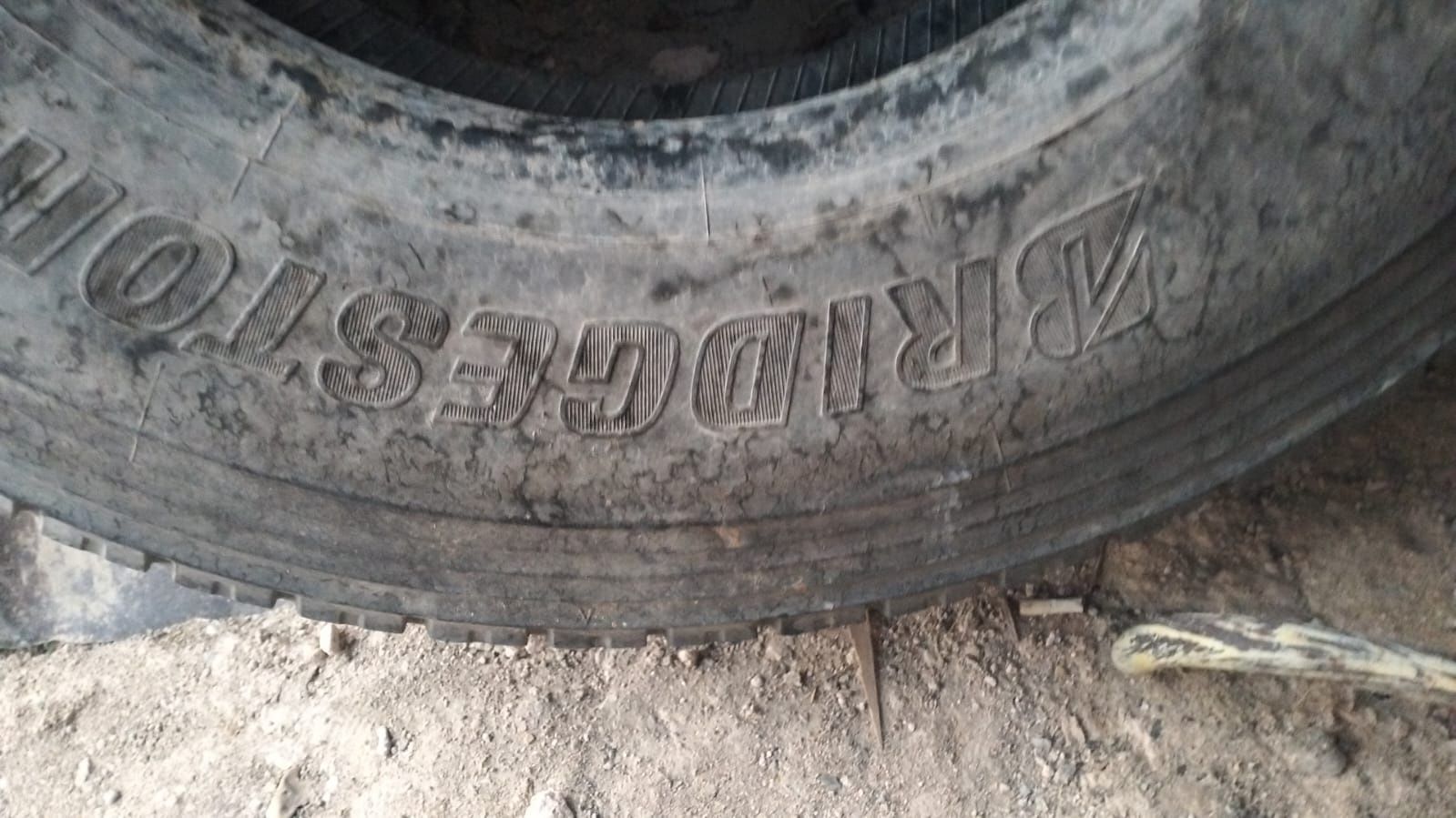 Продается шины в отличном состоянии