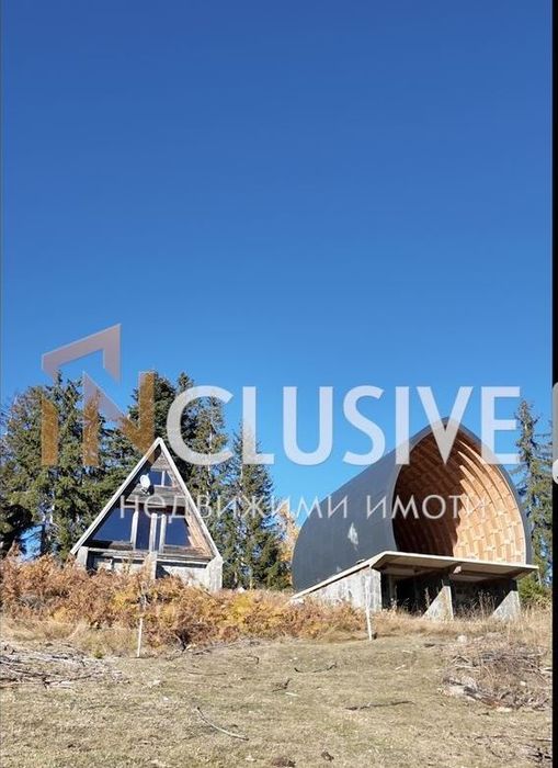 5 бунгала в Пампорово парцеил 2100кв. ток вода канаялизация