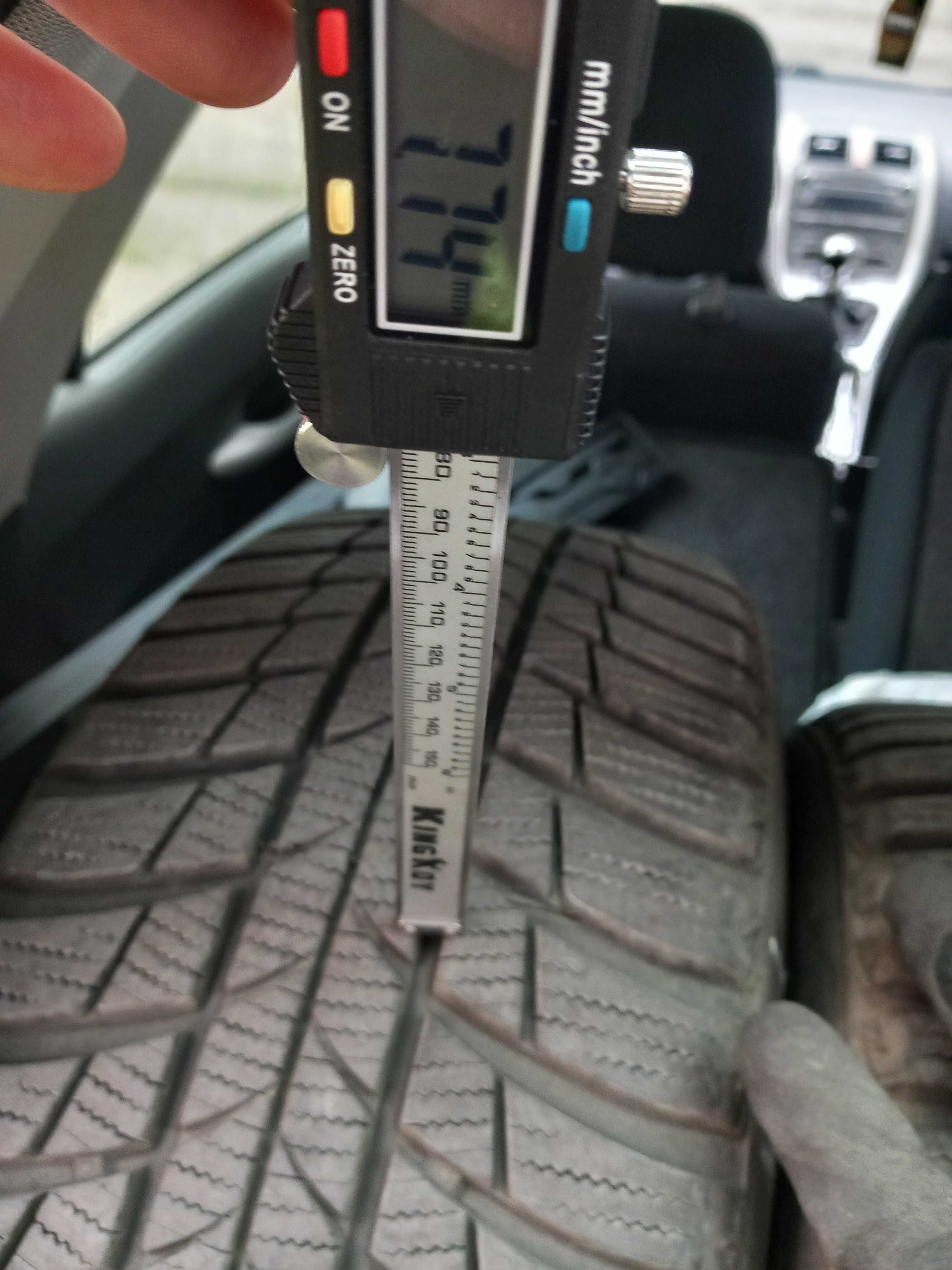 225/45 R17 Brigestone