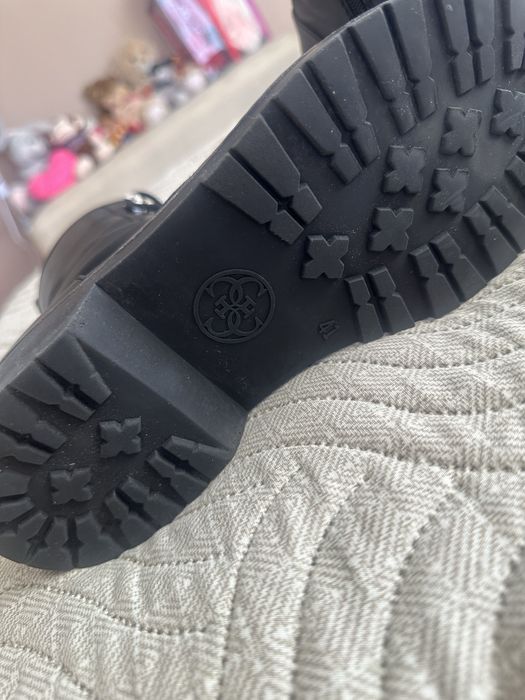 Ботуши Guess естествена кожа