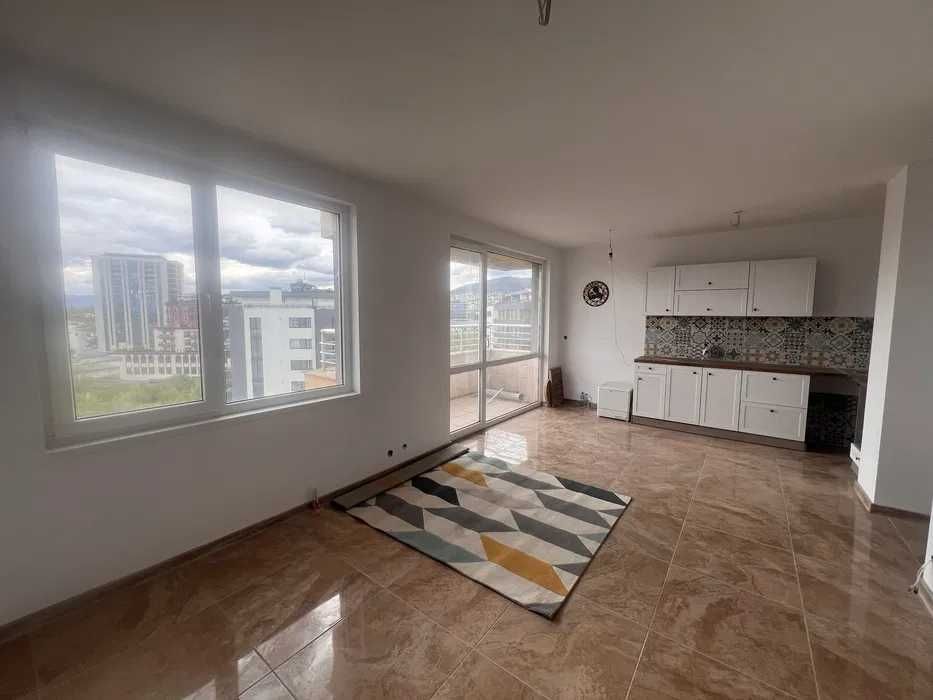 Продава се Двустаен апартамент в София, Младост 4 - 75 кв.м за 1934 €/кв.м - Снимка #3