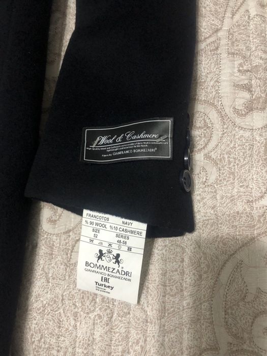 Продается драповое польто, новое. Производство Турция.