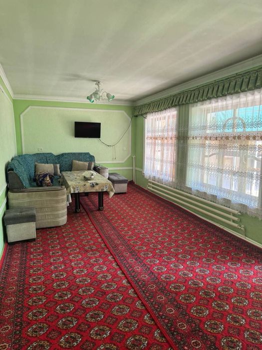 Урикзор 6 сотих 6 та хона ховли сотилади Срочно 20/30