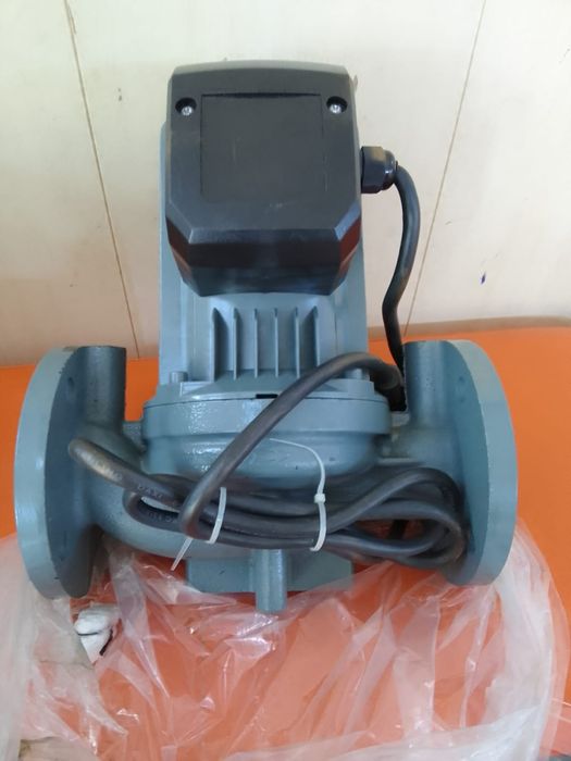 Продам насос для откачки воды