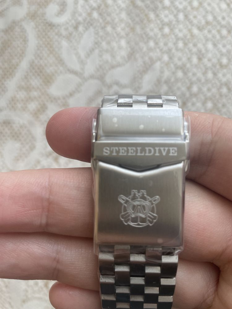 Чисто нов автоматичен часовник STEELDIVE SD1963 42MM