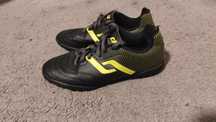 Adidasi fotbal pro touch marimea 36