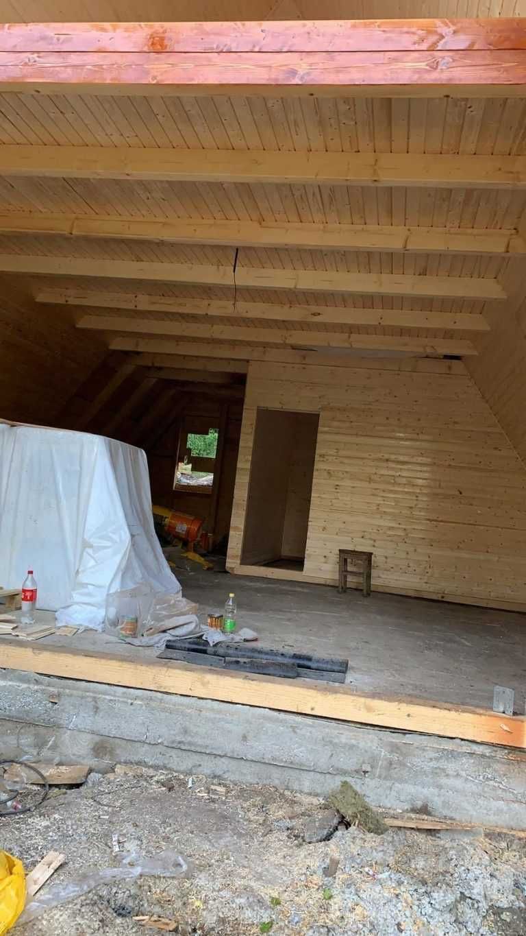 Case si cabane din lemn A-Frame