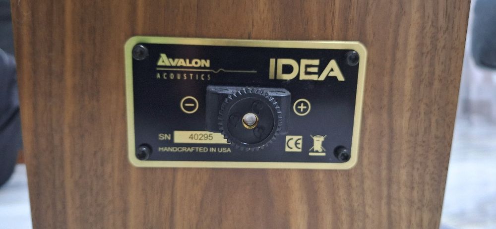 Продавам колони AVALON IDEA -USA