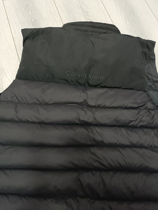 Vesta Calvin klein - M