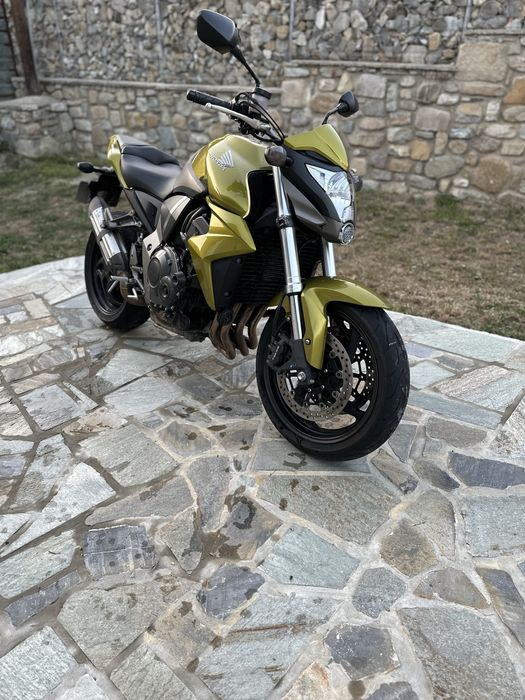 Honda Cb 1000R stare foarte buna pret negociabil