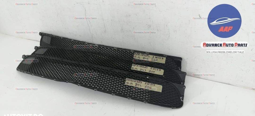 Grila centrala inferioara originala Mercedes-Benz  A-Class  W177/V177