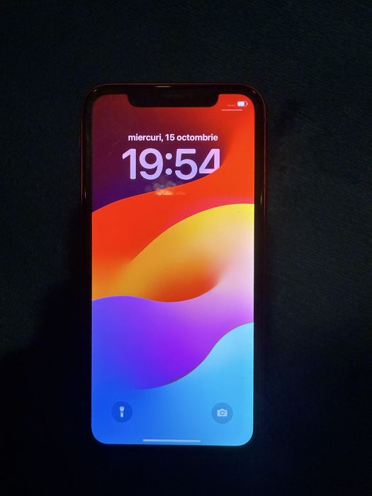 Iphone 11, sanatate la baterie 72 , telefonul merge inca bine
