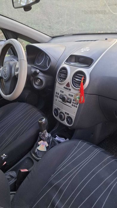 Vând Opel corsa d pentru dezmembrat