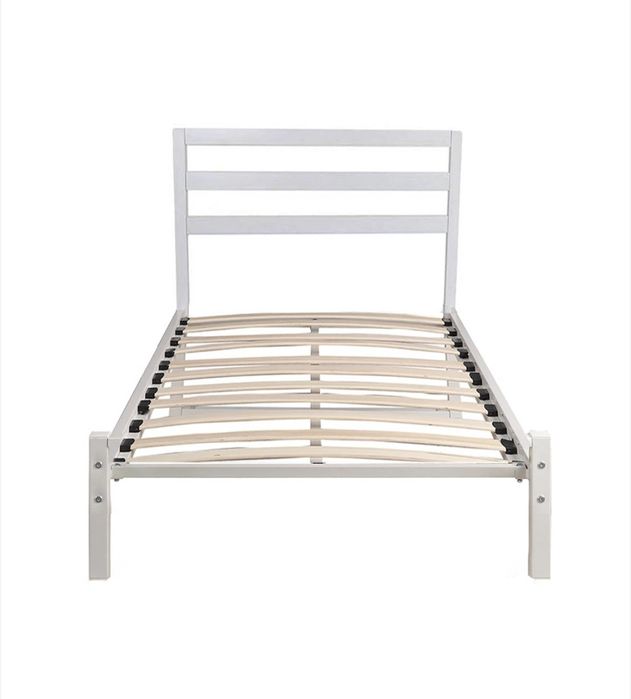 Vând cadru metalic de pat