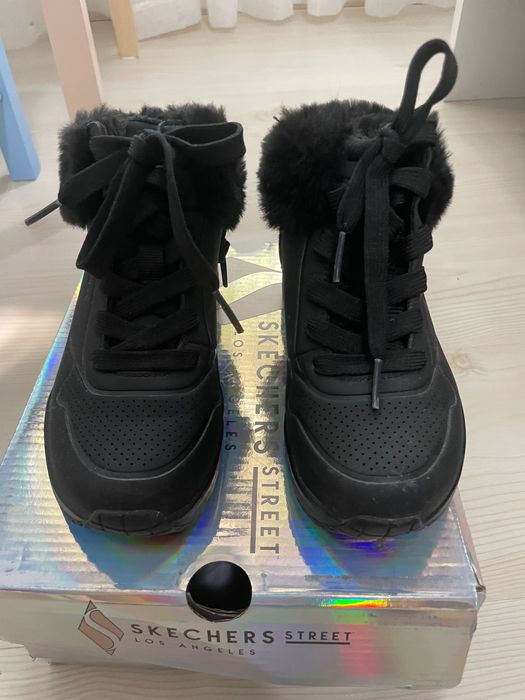Маратонки Skechers,номер 27