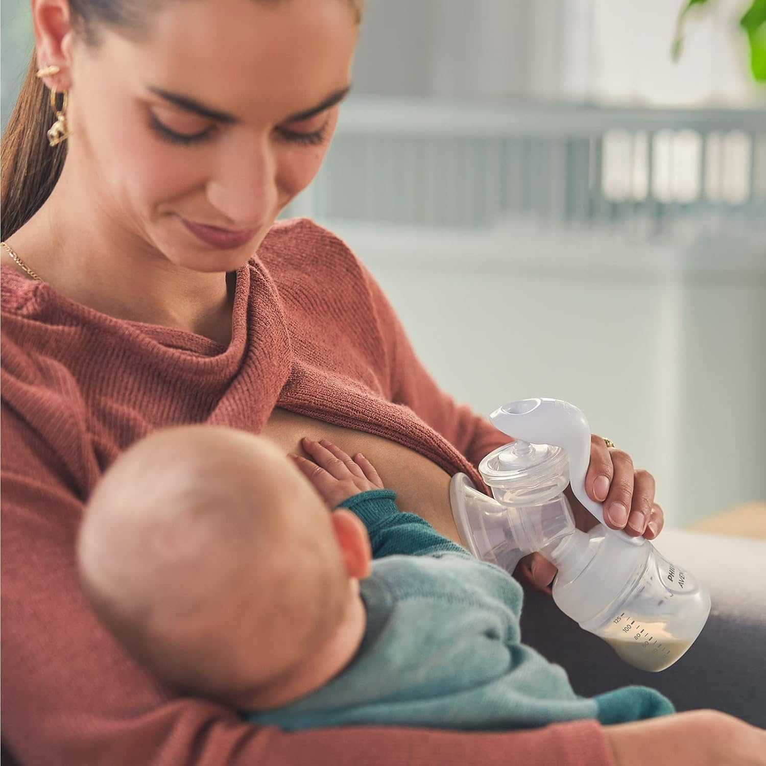 Комплект ръчна помпа за кърма Philips AVENT шише четка подложки