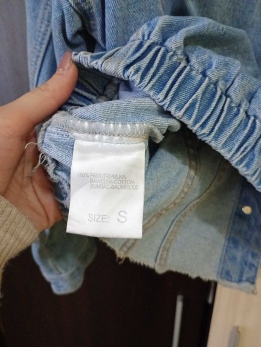 Дънково яке светло синьо с капси