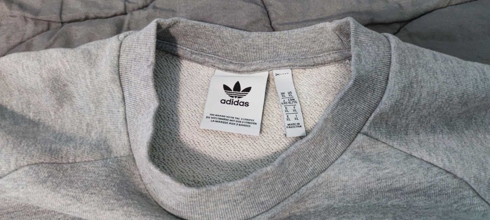 Adidas Сив Пуловер XL Адидас