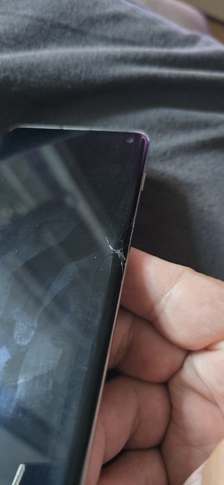 Samsung S10 dual SIM 128 gb display cu pată crapat