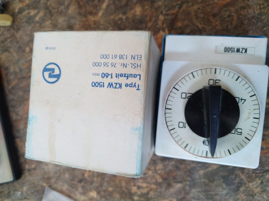 Ретру колекционерски вещи социализма НРБ ГДР СССР
Продавам следните ре