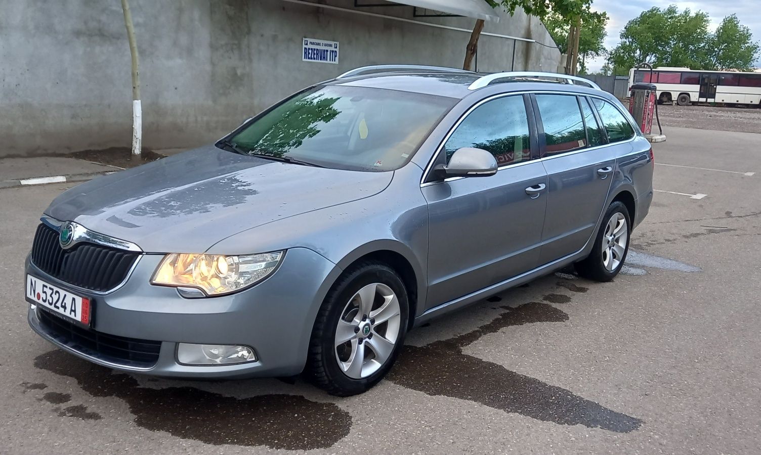 Vând skoda superb 2012 DSG euro 5