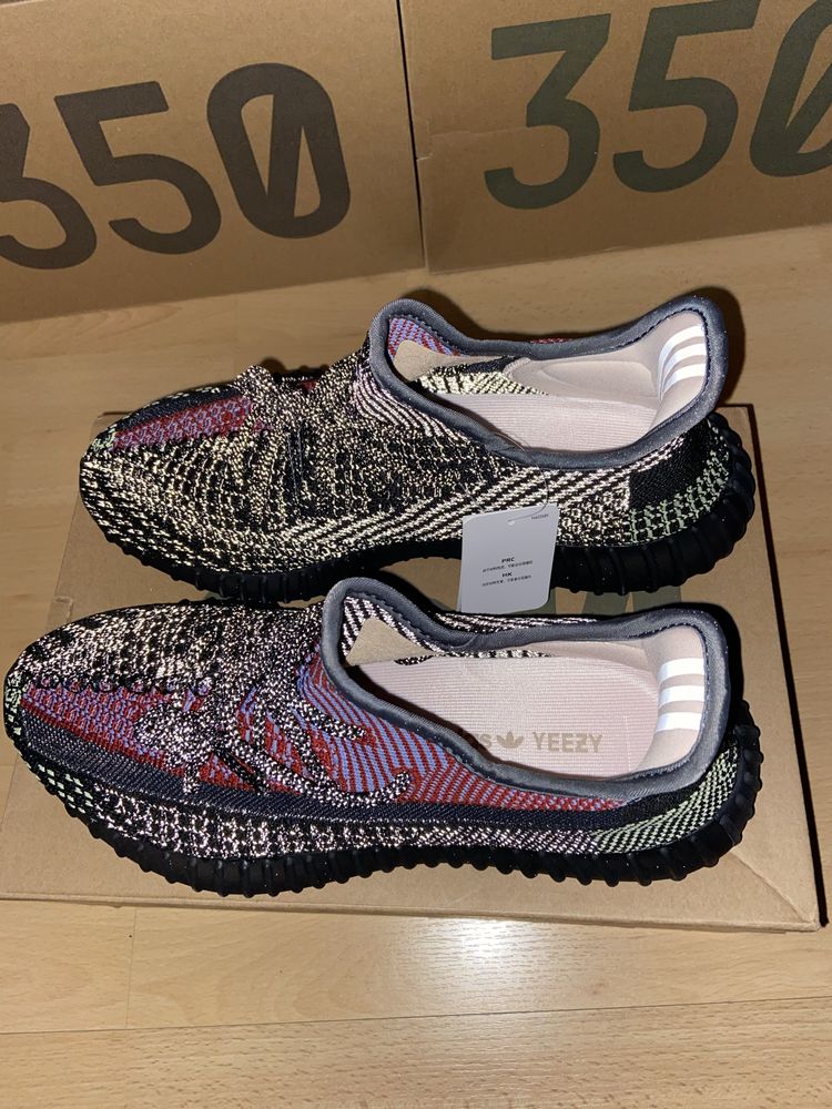 Обувки Yeezy Boost 350 v2