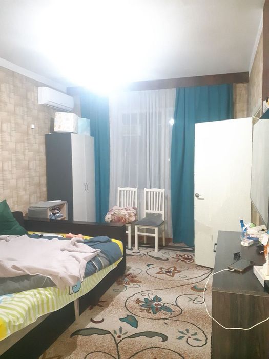 Юнусабад 11 квартал. Продается квартира  1/3/4