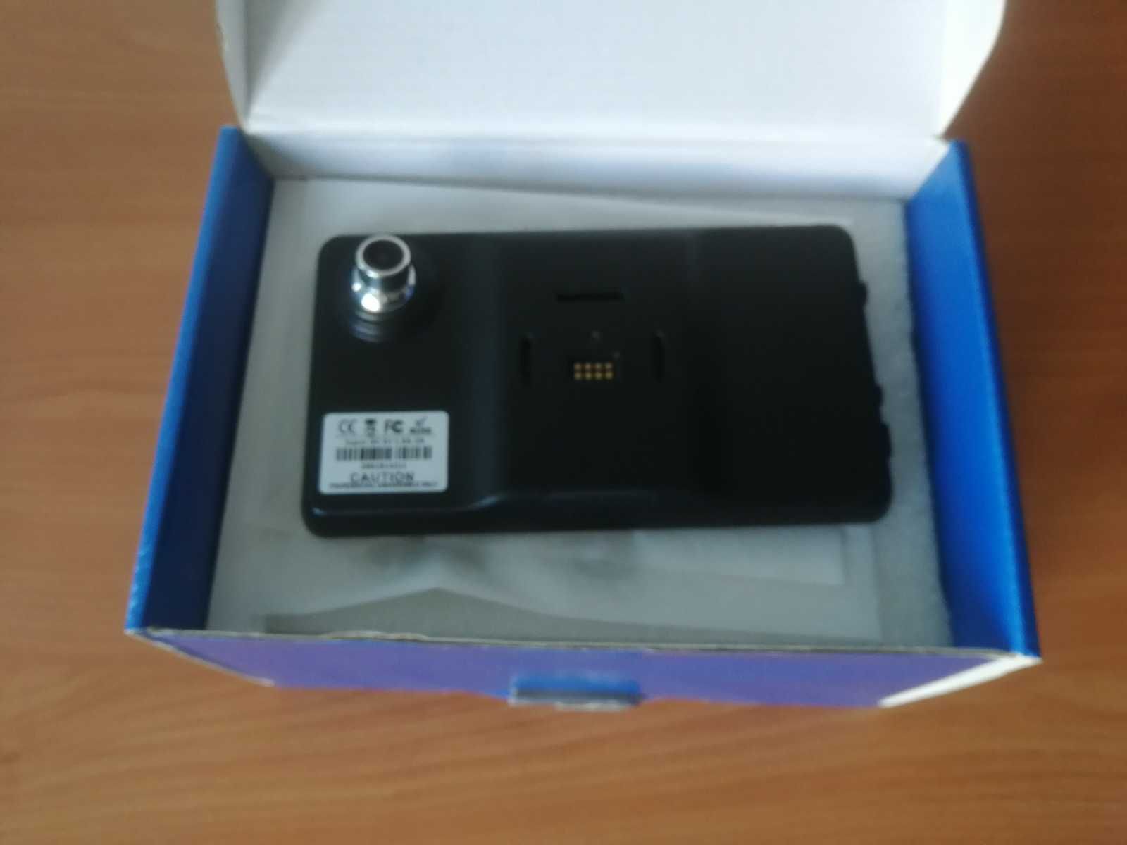 Мултимедия на магнитна стойка Android GPS Wifi Mp3