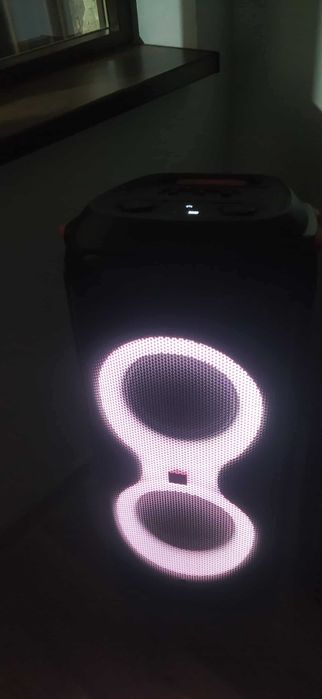 Jbl partybox 710